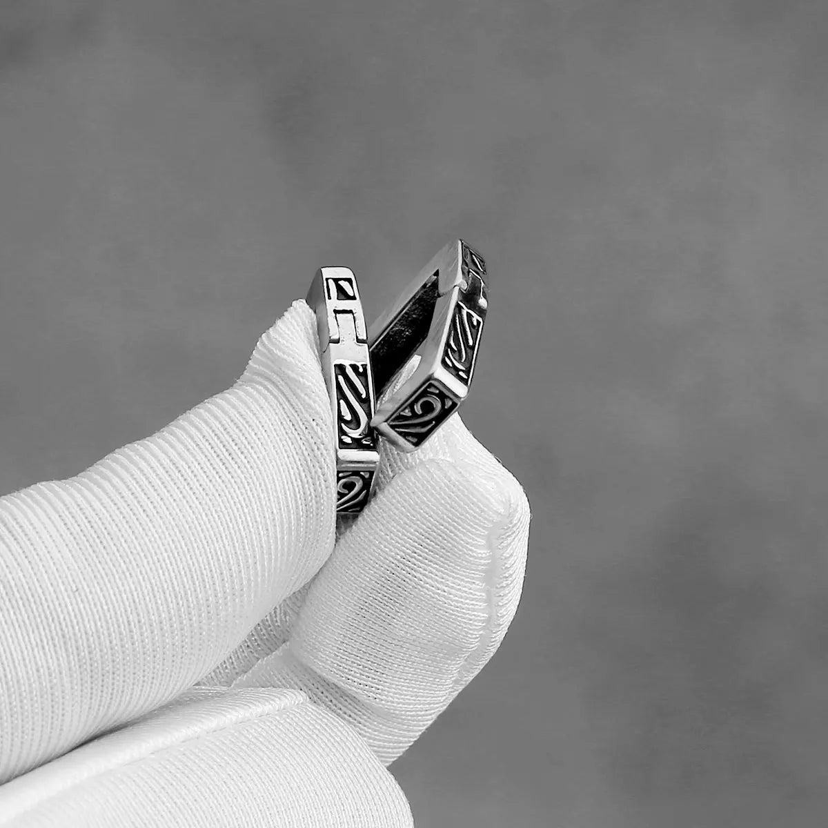 Viikinkien kelttikorvakorut 