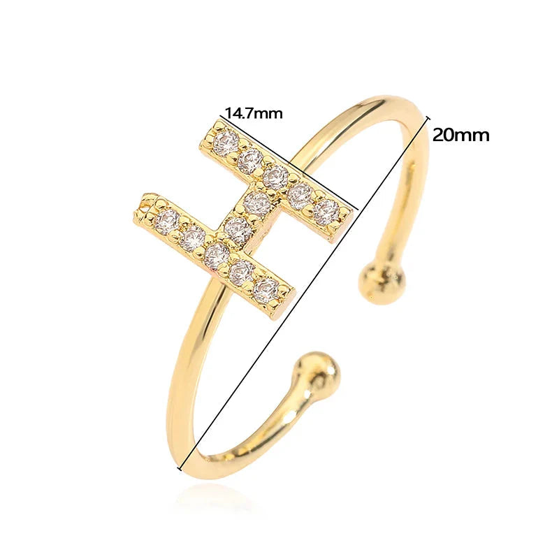 Säädettävä personoitu sormus alkukirjaimella