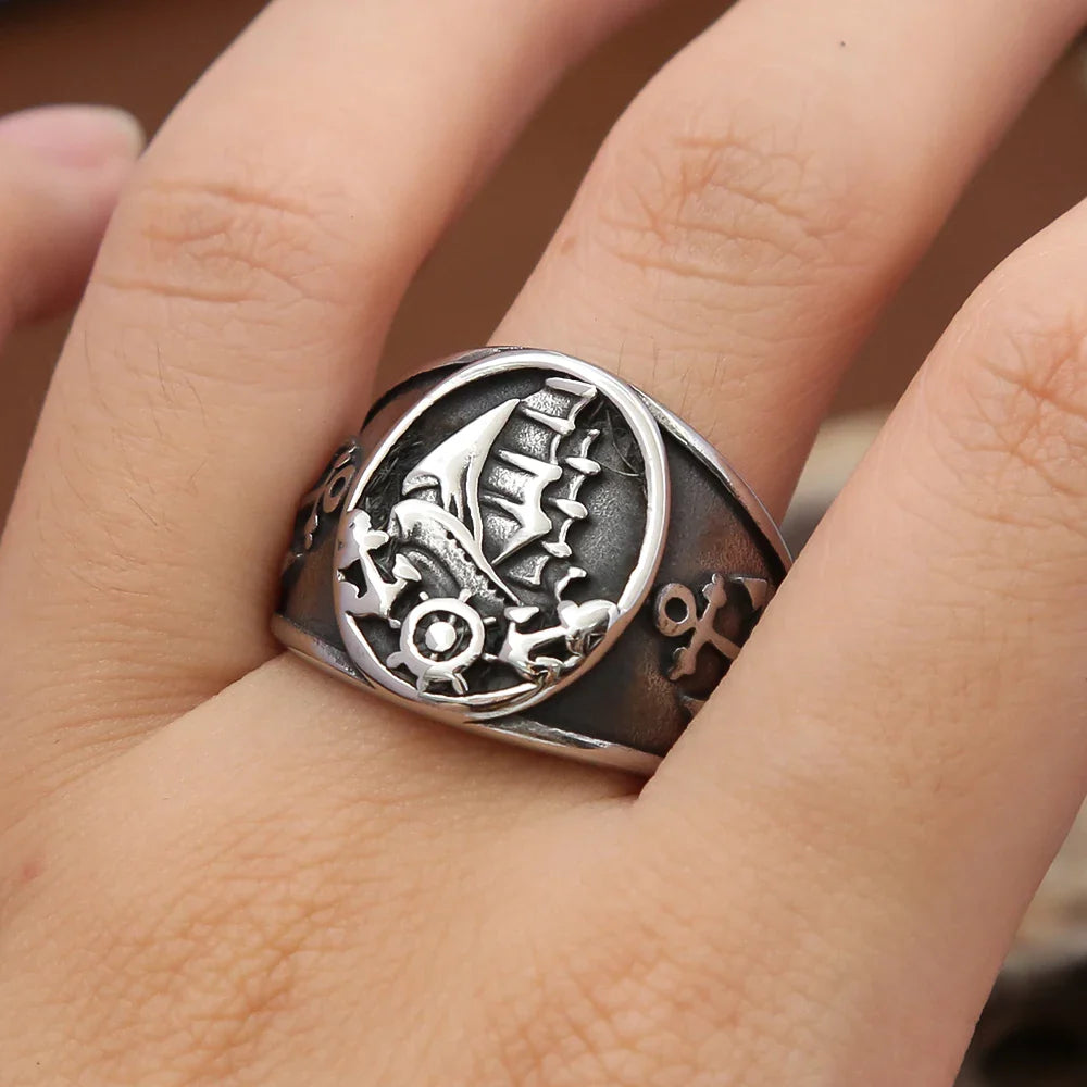 Ankkurisormus ja vene