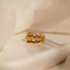 Sormus Zirkonilla Syntymäkivenä 