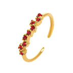 Sormus, jossa on syntymäkivi zirkoni