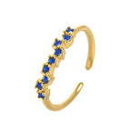 Sormus, jossa on syntymäkivi zirkoni