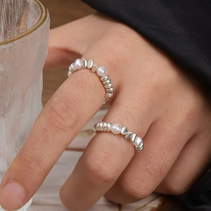 Tyylikäs helmisormus