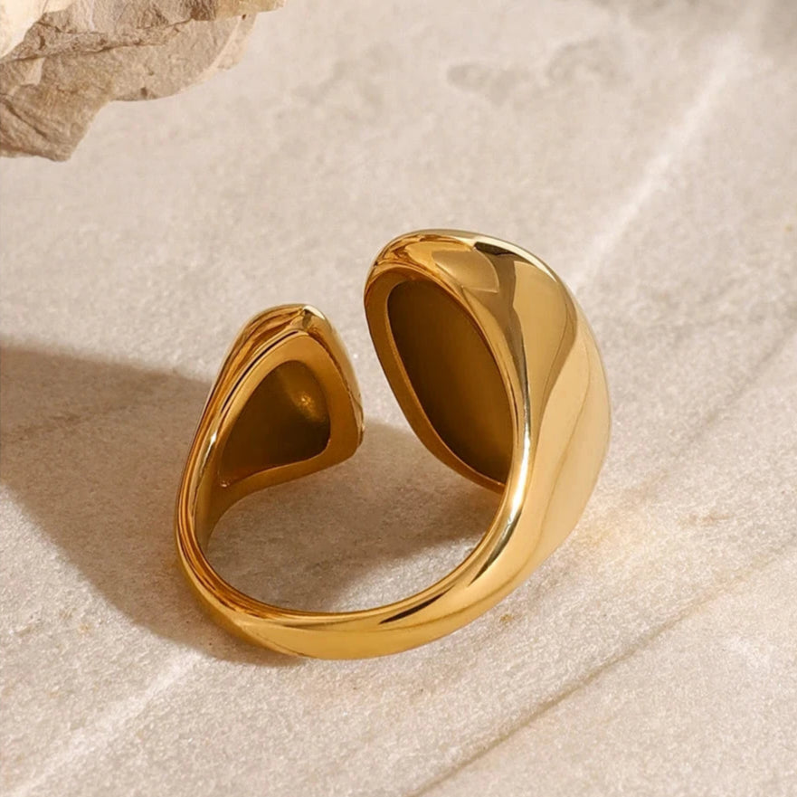 Kaksinkertainen vesipisaran sormus