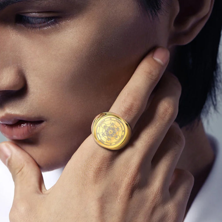 Sormus Musta Kuutio Metatron kulta