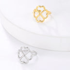 Sormus naisten nelilehtisellä apilalla hopea