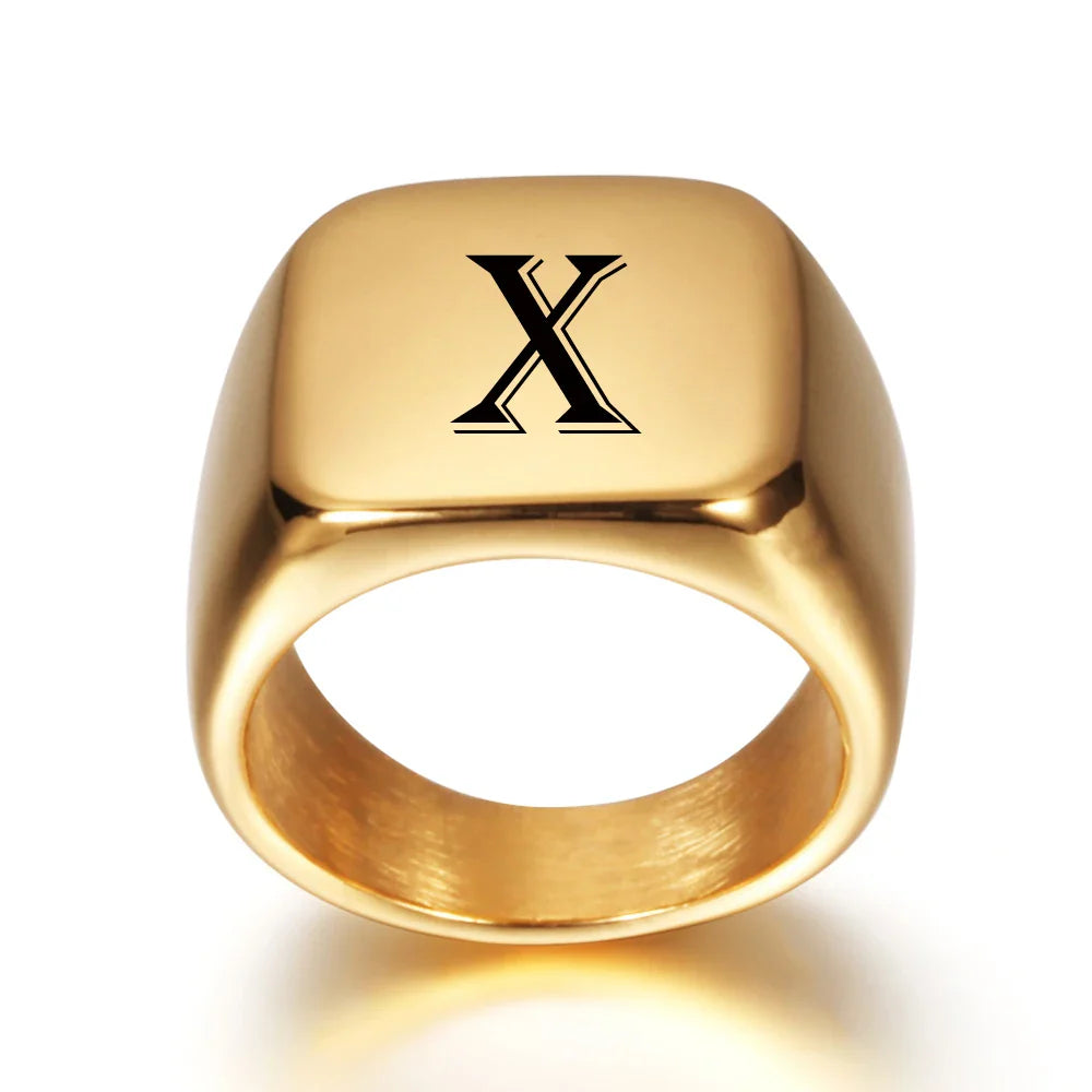 Leveä miesten personoitu sormus kirjaimella x