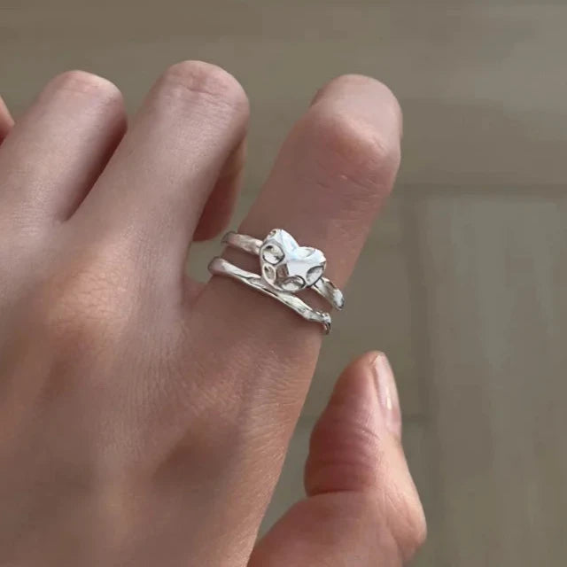 Kaksinkertainen sydänsormus