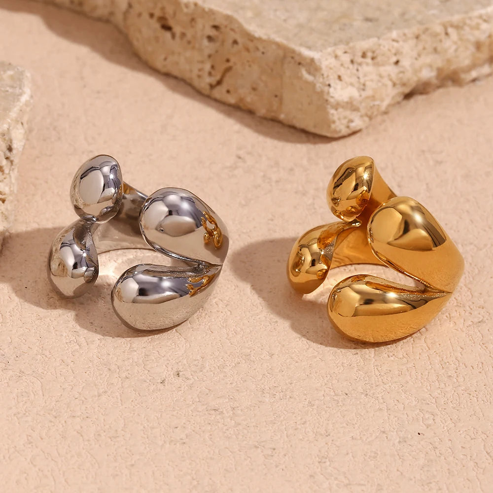 Alkuperäinen sormus vesipisara hopeaa