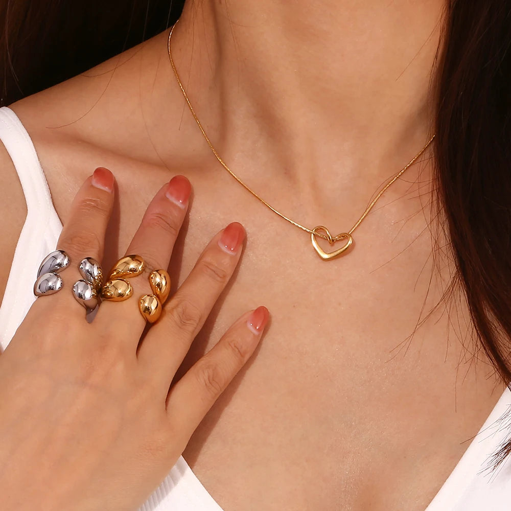 Alkuperäinen sormus vesipisara hopeaa