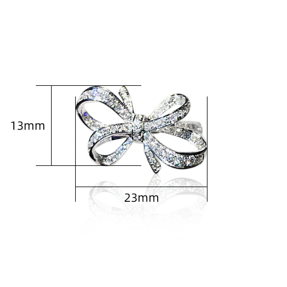 Naisten sormus rusetilla