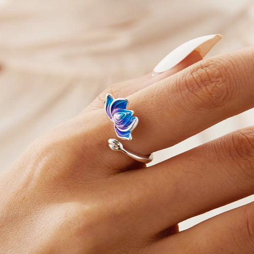 Hopeinen lootuskukkasormus