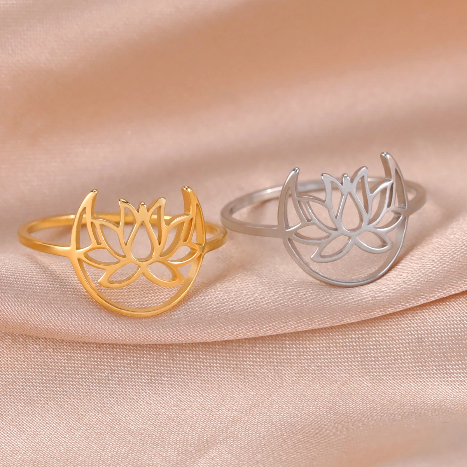 Naisten hopeinen Zen lootuskukkasormus