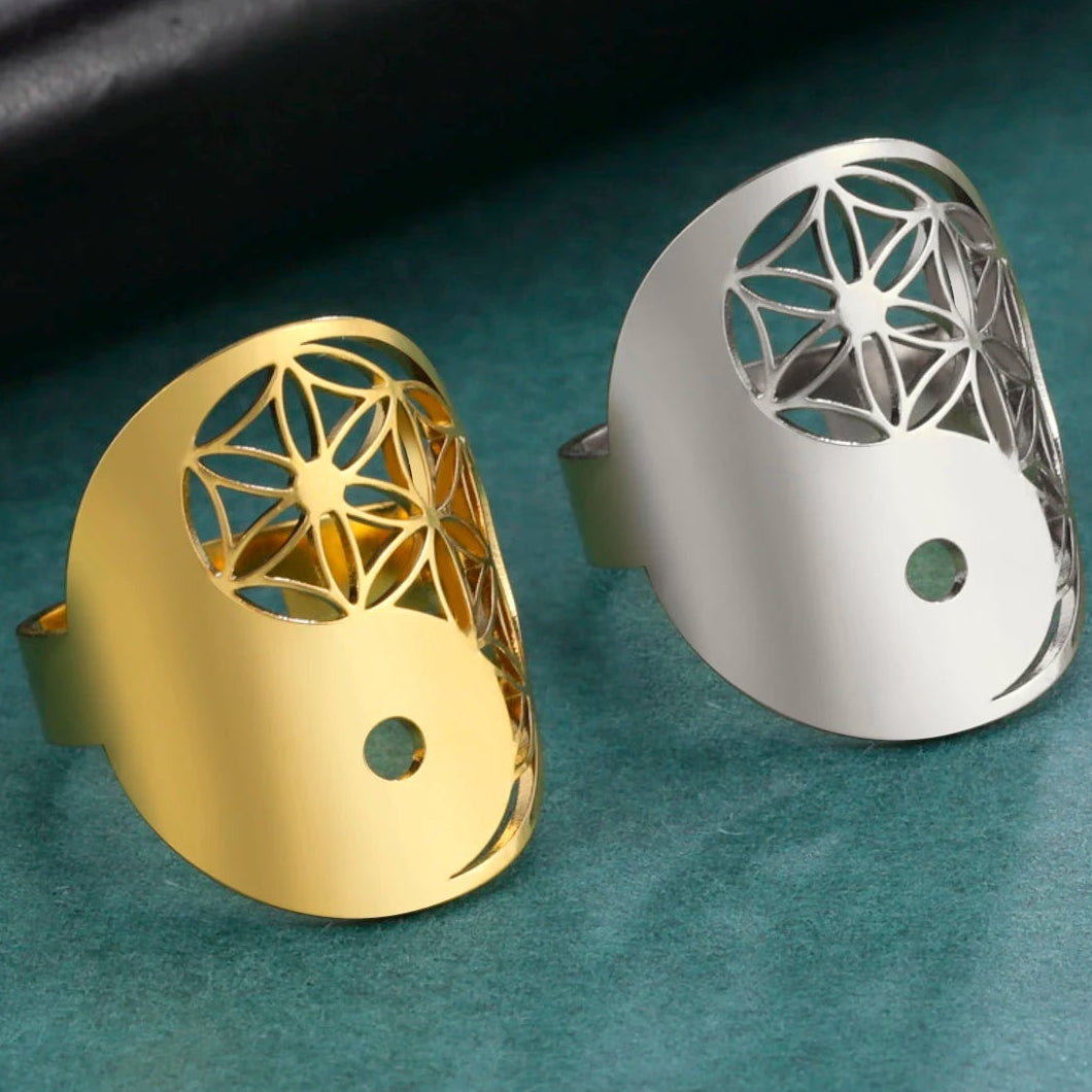 Geometrinen Yin Yang -sormus kulta