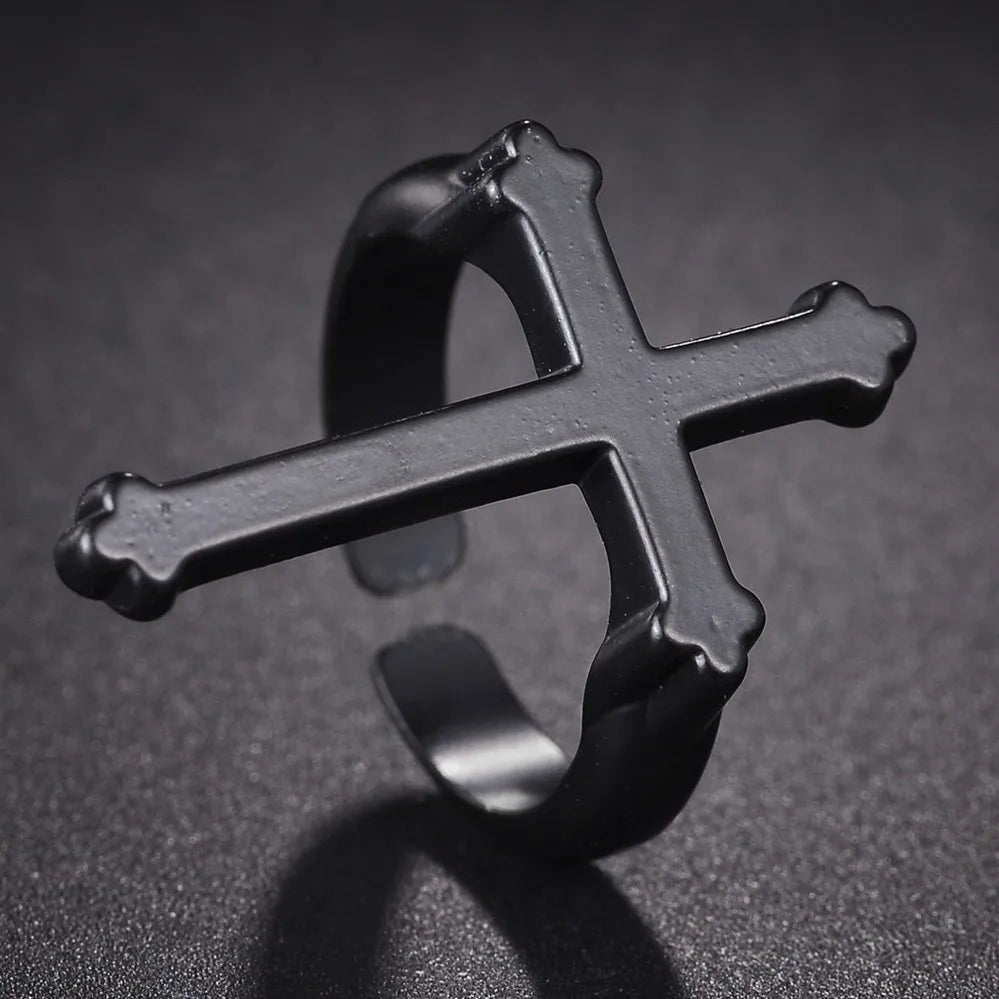 Miesten sormus Ristiretkeläissormus musta