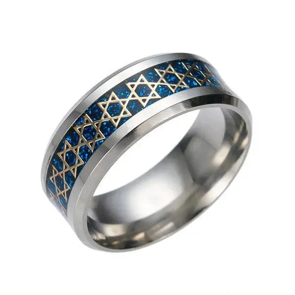 Leveä sormus miehille, jossa sininen <span data-glossary-id="etoiles de David">Daavidin tähti</span>, juutalainen symboli