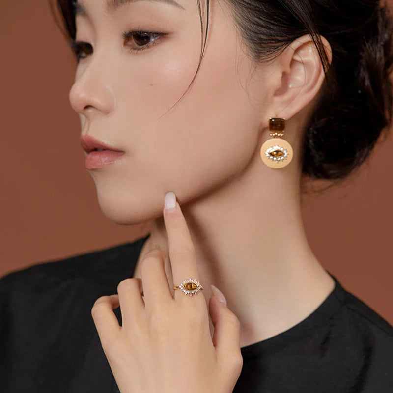 Naisten tiikerinsilmä kultasormus