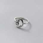 Hopeinen karhunkävijäsormus