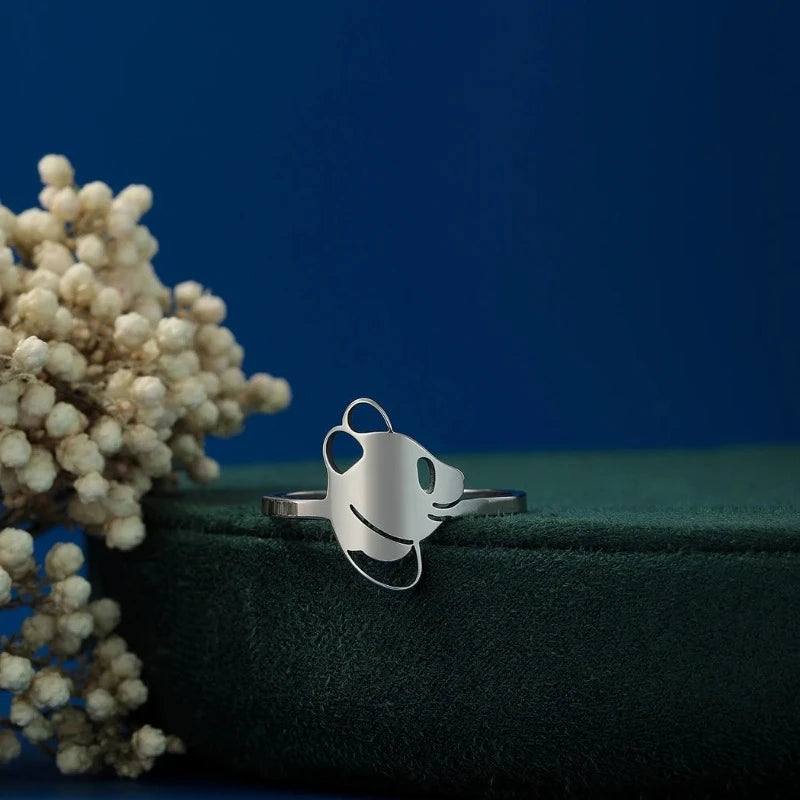 Ohut hopeinen pandasormus