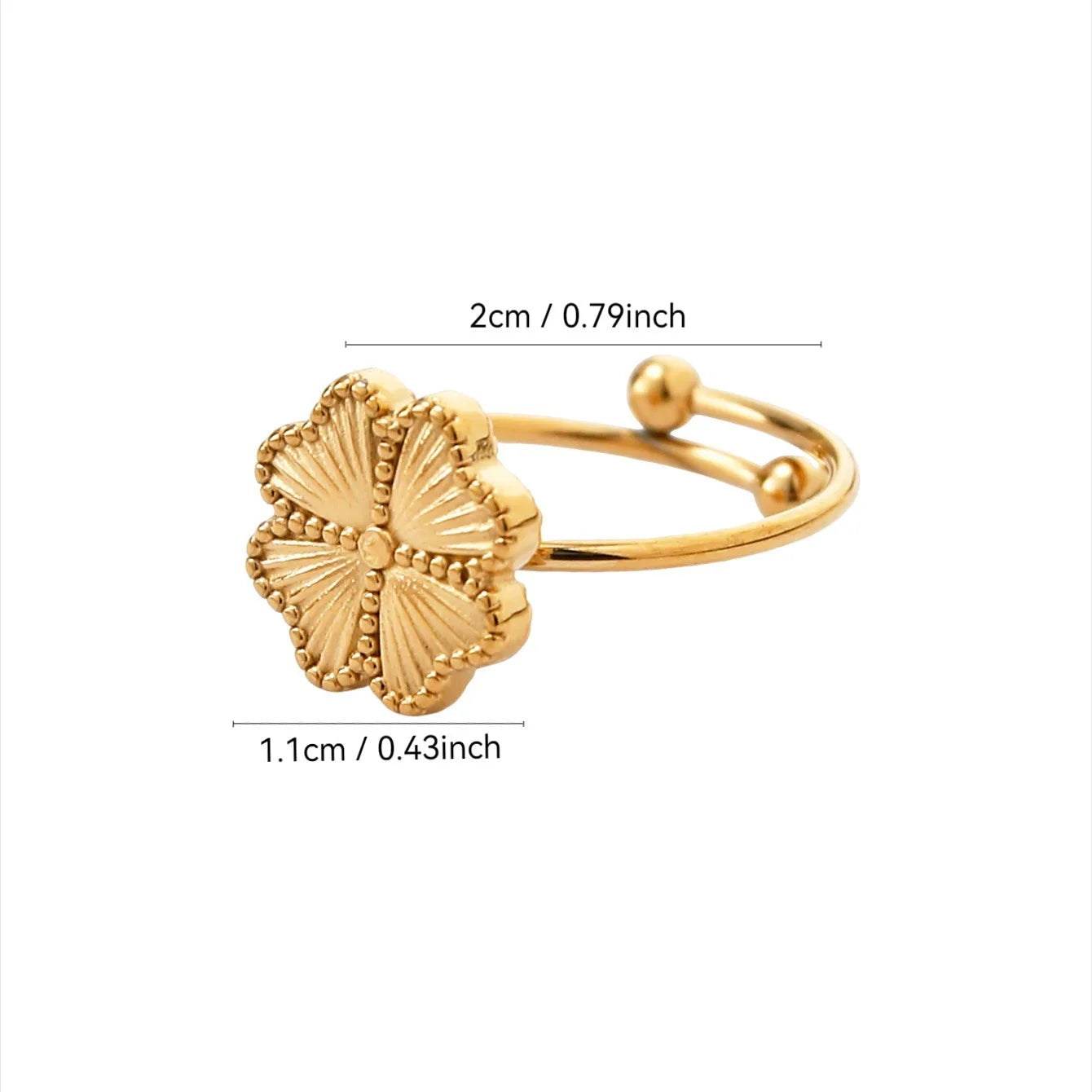 Retro-sormus nelilehtisellä apilalla