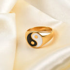 Yin Yang sormus miehille ja naisille 