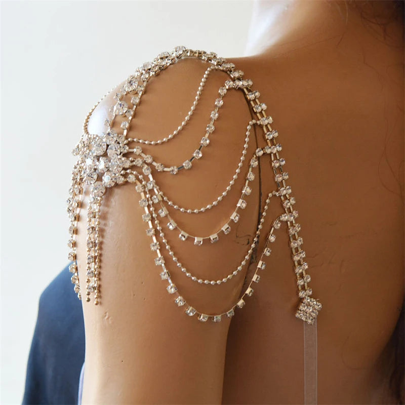 Naisten olkakoriste zirkoneilla - solisluu ja olkaketju