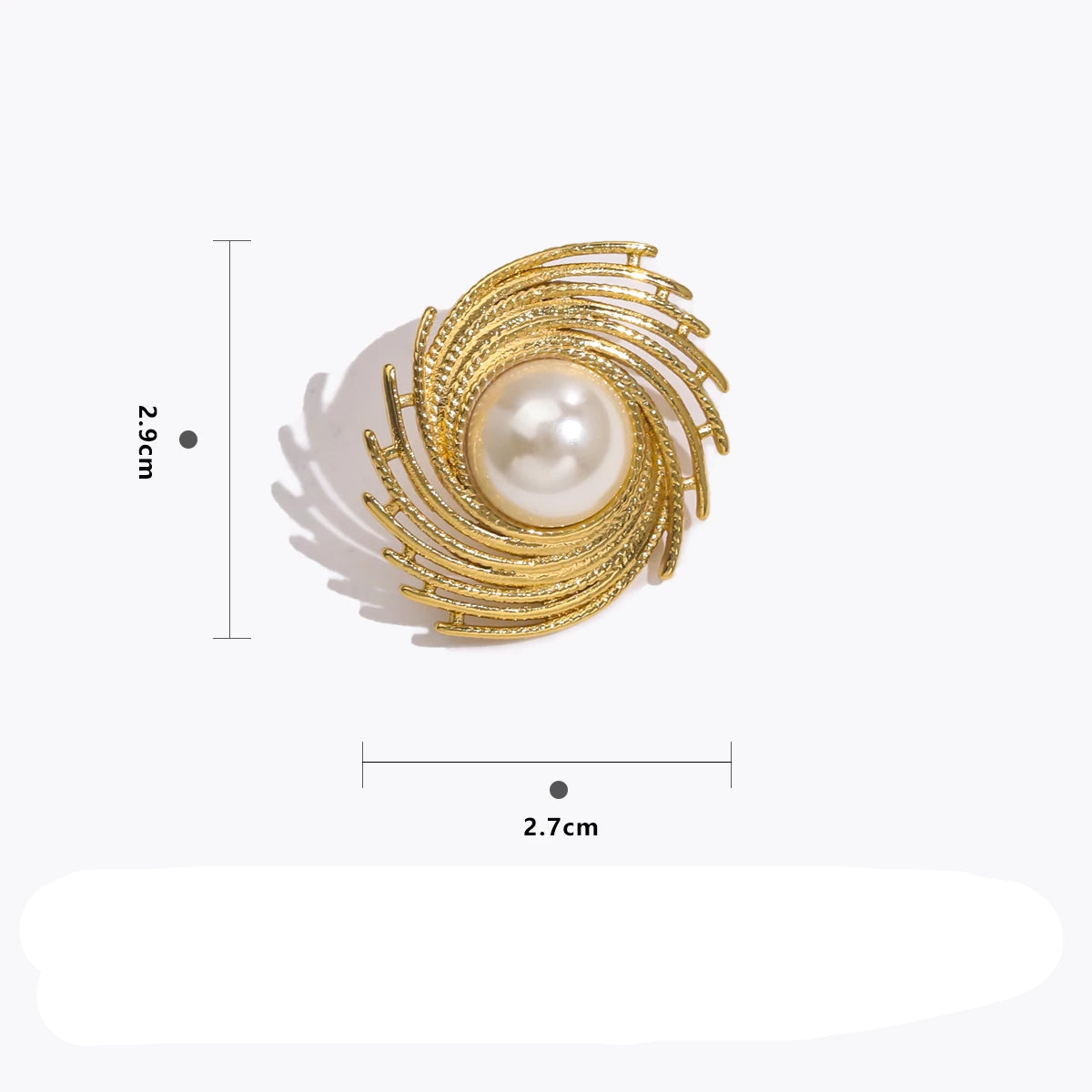 Tyylikkäät nappikorvakorut helmellä