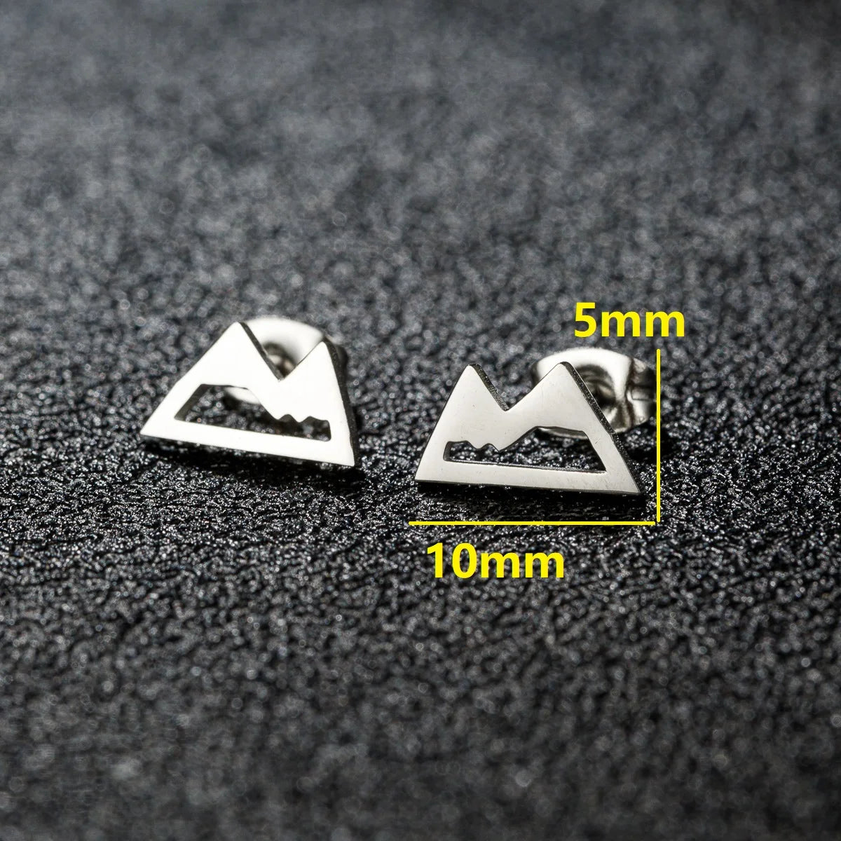 Korvakorut Naulakiinnitys Minimalistiset Vuoret