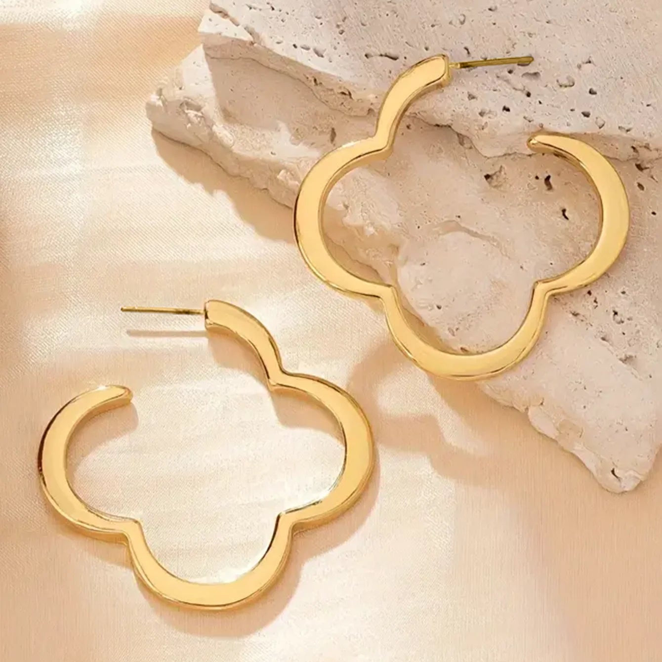 Korvakorut rengas nelilehtinen apila