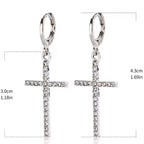 Ristiriipus zirkoni korvarenkaat 