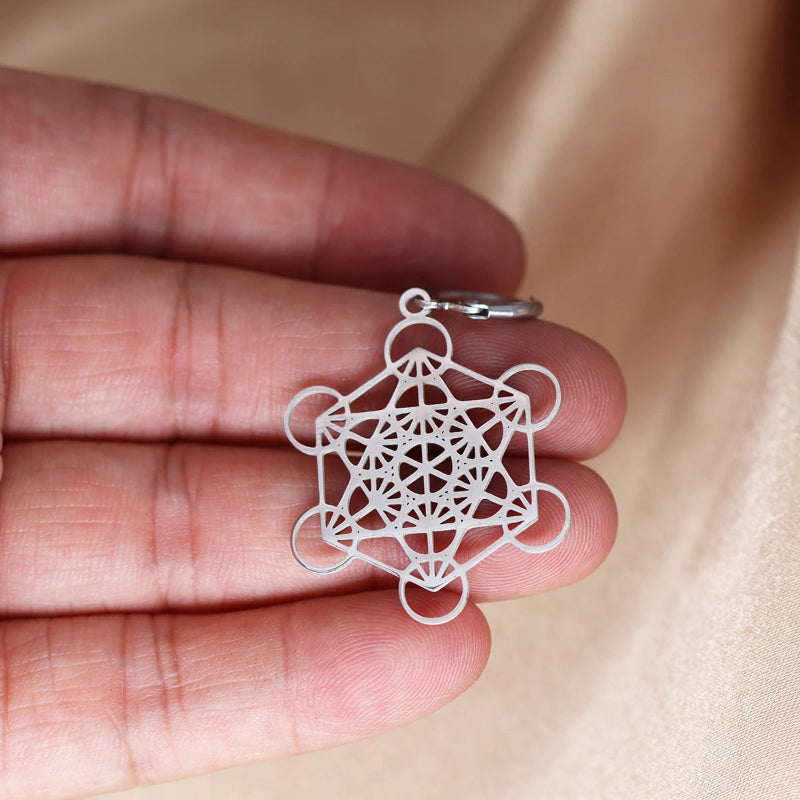 Metatronin kuutio hopeoidut roikkuvat korvakorut