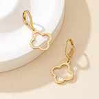 Riipuvat korvakorut kultainen nelilehtinen apila