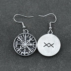Riipuvat korvakorut Vegvisir-viikinkikompassi 
