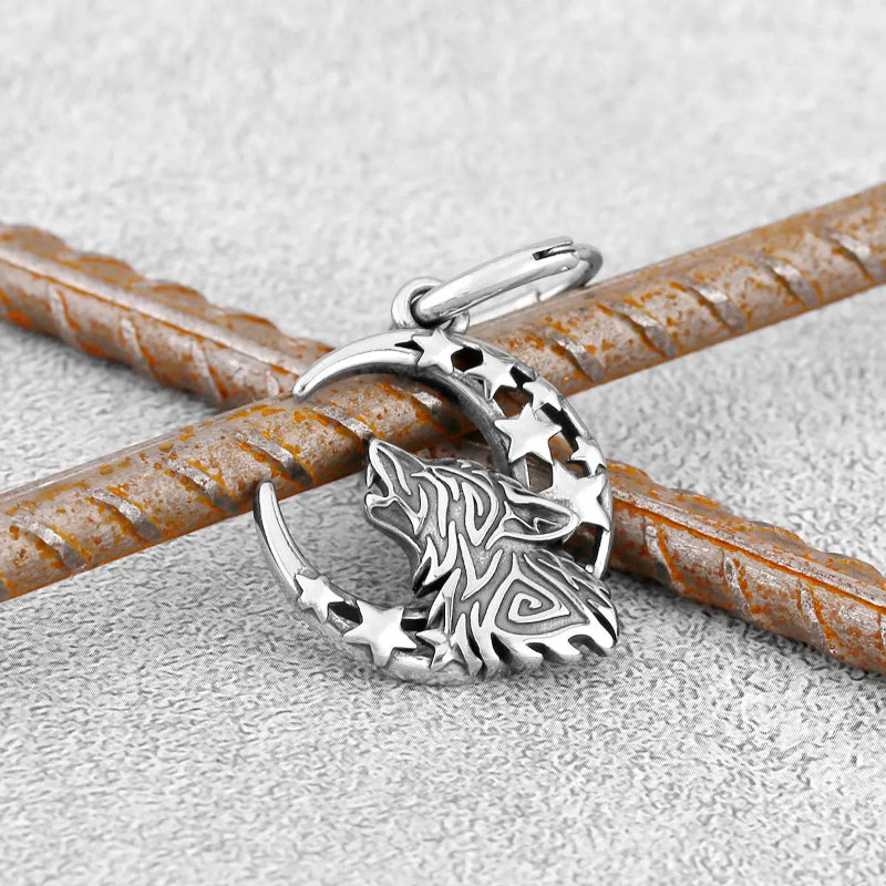 Riipuvat vikingi Fenrir -korvakorut