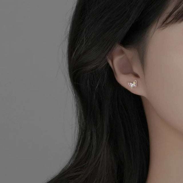 Perhosenmuotoiset naisten korvakorut