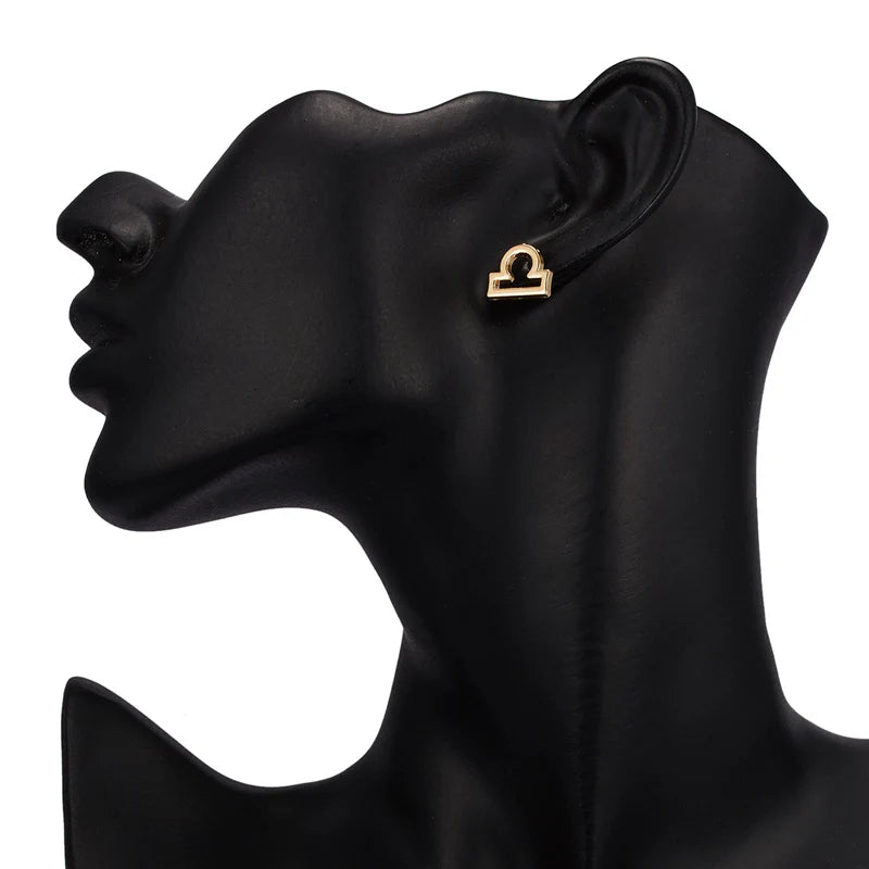 Korvakorut horoskooppimerkki 12 tähdistöä