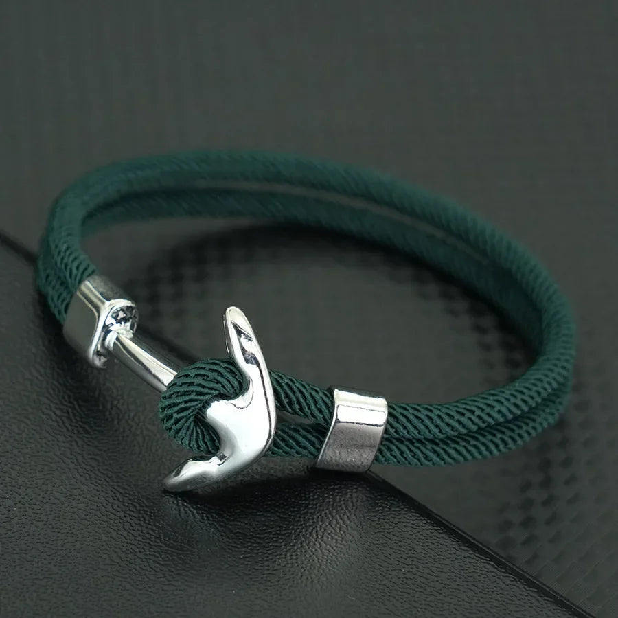 Vihreä ankkurirannekoru