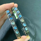 Rannekoru kuunkivillä