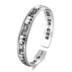 Buddhalainen rannekoru norsuilla