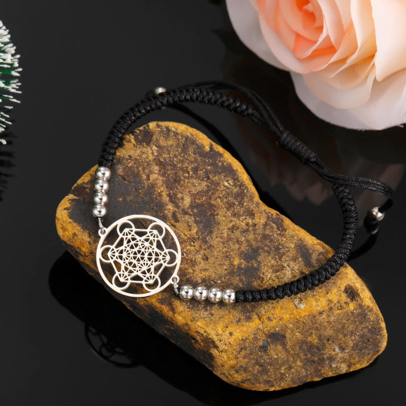 Metatronin kuution värillinen musta rannekoru