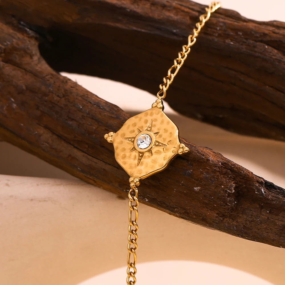 Naisten kompassirannekoru tuuliruusu