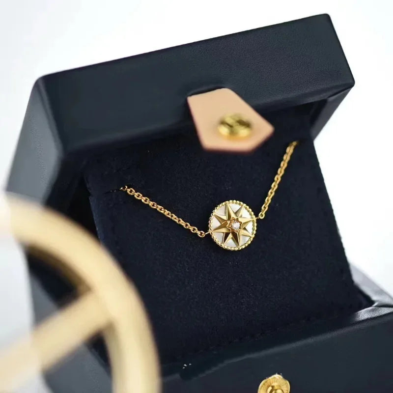 Kompassi Gourmet-rannekoru Tuuliruusu