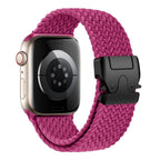 Korvaava ranneke Apple Watchille fuksianvärisestä laskuvarjoköydestä
