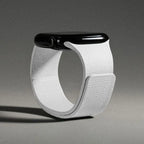 Vaihteranneke Apple Watchiin magneettisilikonki valkoinen