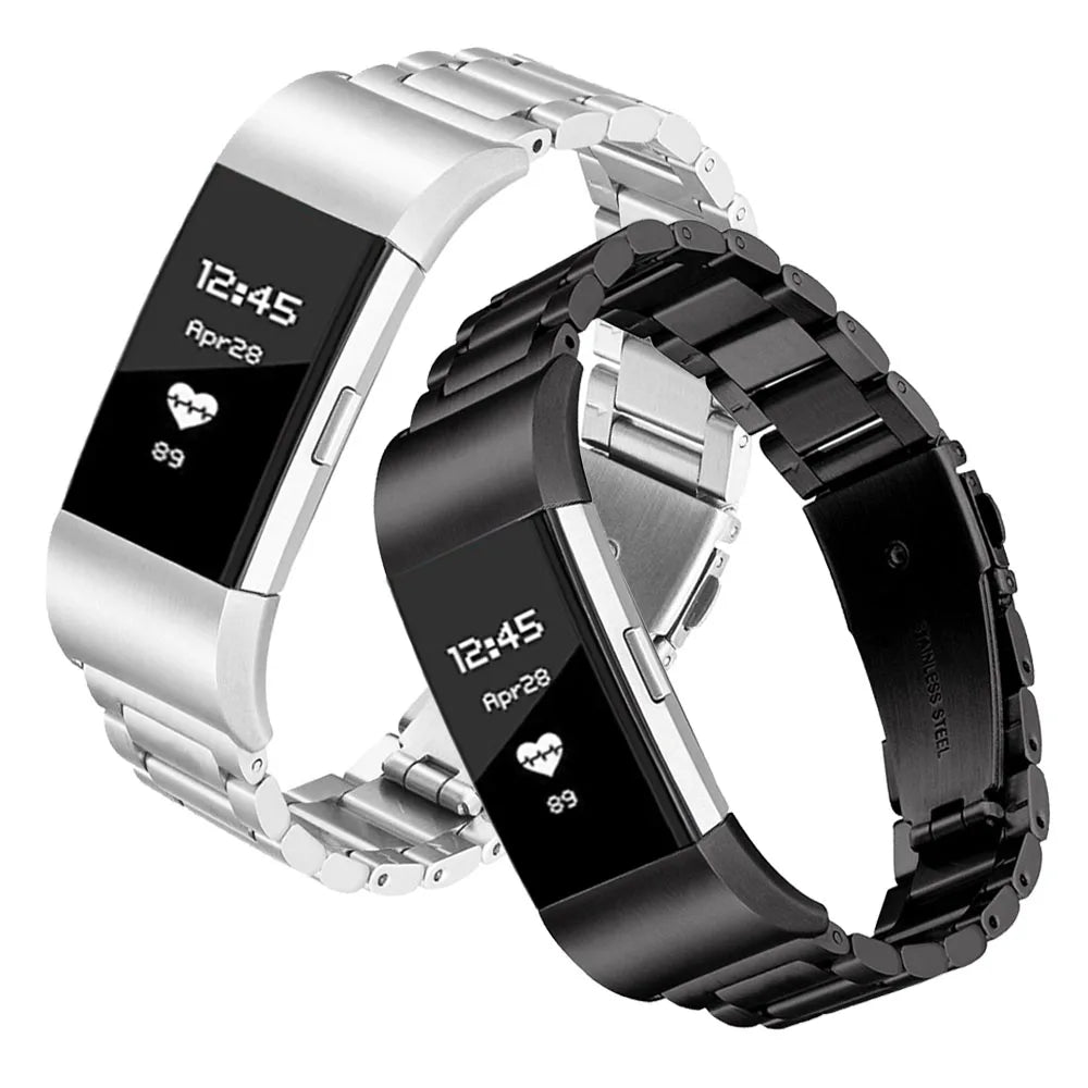 Ruostumattomasta teräksestä valmistettu ranneke Fitbit Charge 5, Charge 6 -kellolle hopea ja musta