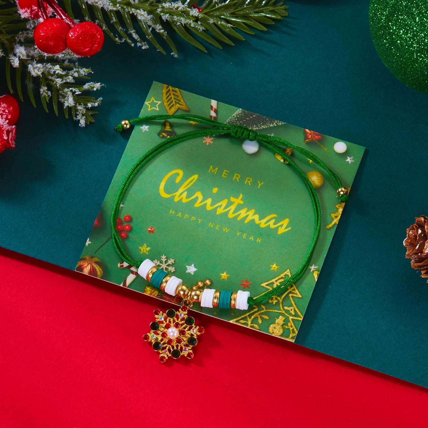 Narurannekoru vihreällä joulupakkanen riipuksella