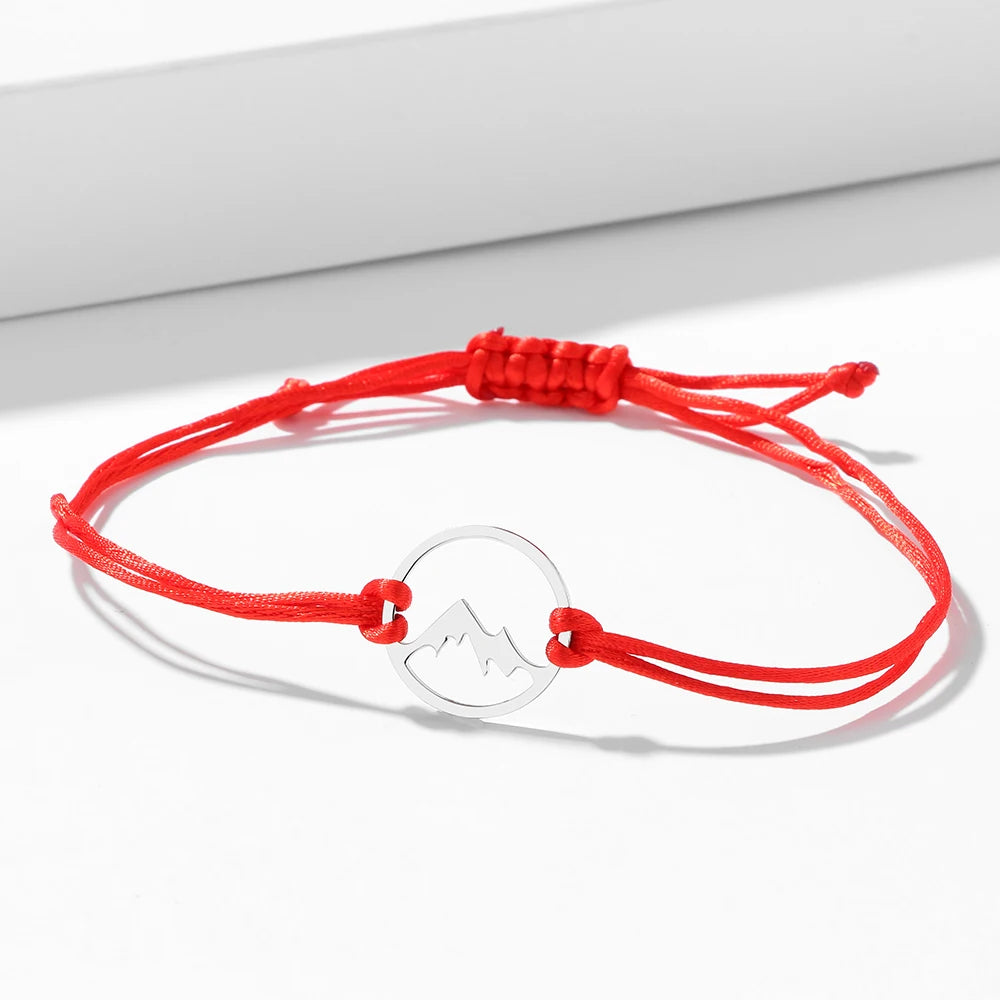 Narurannekoru, jossa on pyöreä vuoristoriipus 