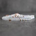 Rannekoru hienoista kivistä, kuukivi