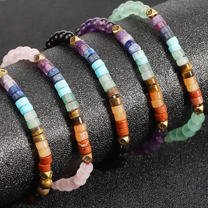 Rannekoru luonnonkivistä 7 chakraa Vihreä aventuriini