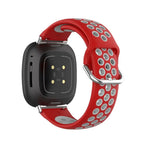 Fitbit Versa 3, Versa 4, Sense 1 ja Sense 2 -kellojen silikoniranneke punainen ja harmaa